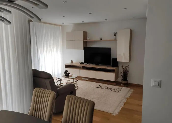 Petar * Split