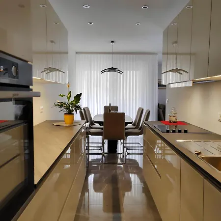 Petar Apartamento Split