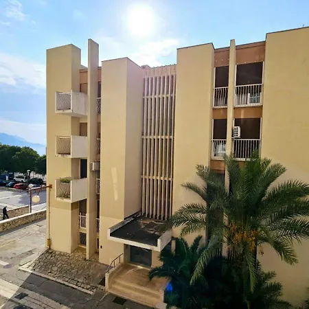 Apartamento Petar *